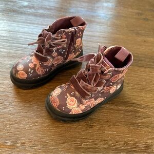 H&M Baby Toddler Floral Combat Boots size 6